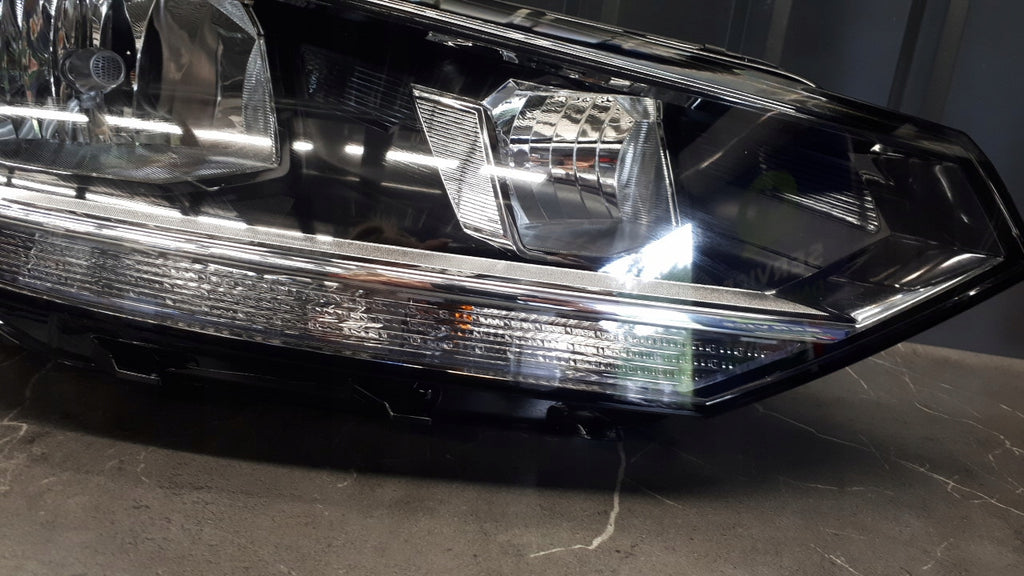 Frontscheinwerfer VW Touran 5TB941006C LED Rechts Scheinwerfer Headlight