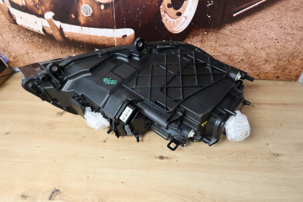 Frontscheinwerfer VW Touareg 7P1941033A Xenon Links Scheinwerfer Headlight