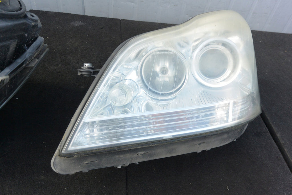 Frontscheinwerfer Mercedes-Benz W164 A1648203161 Xenon Rechts oder Links