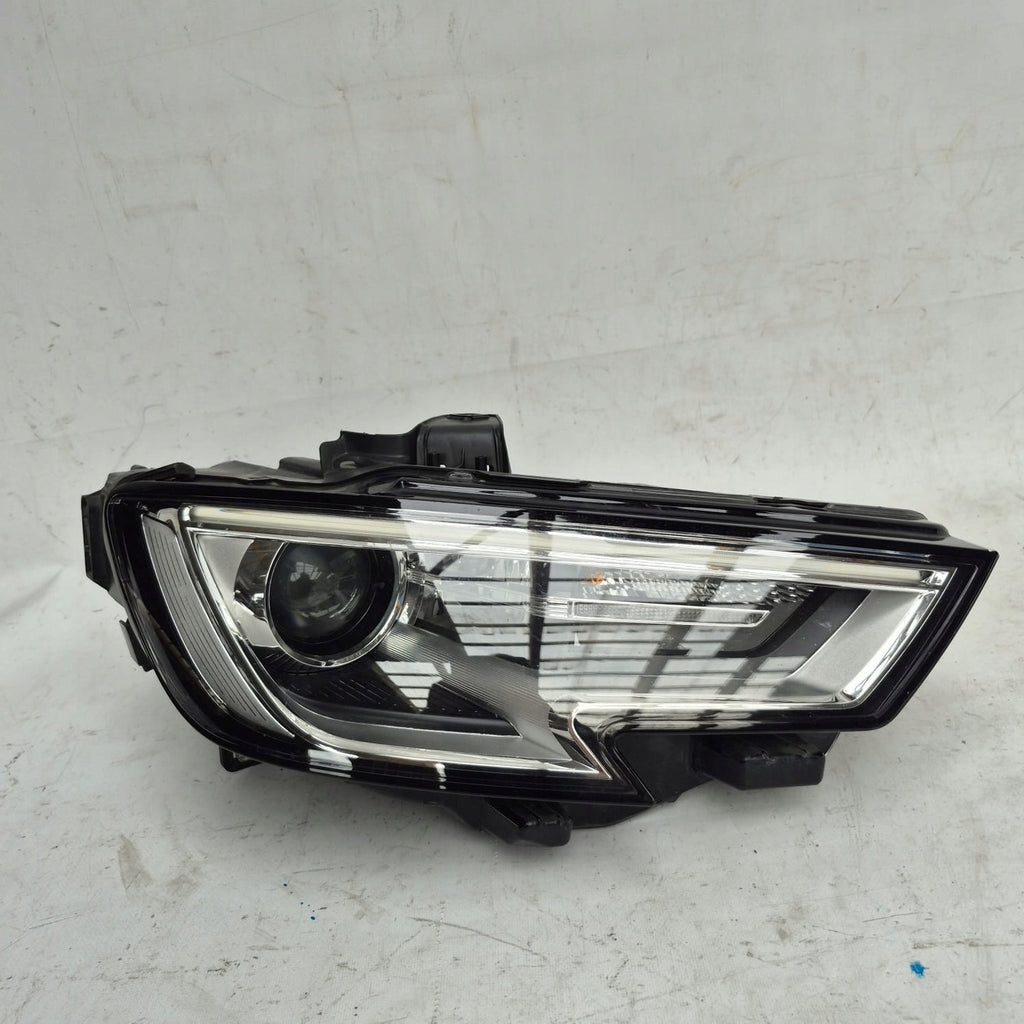 Frontscheinwerfer Audi A3 8V0941006E Xenon Rechts Scheinwerfer Headlight