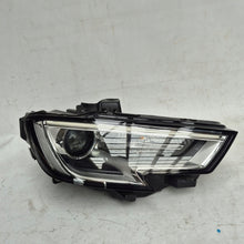 Laden Sie das Bild in den Galerie-Viewer, Frontscheinwerfer Audi A3 8V0941006E Xenon Rechts Scheinwerfer Headlight
