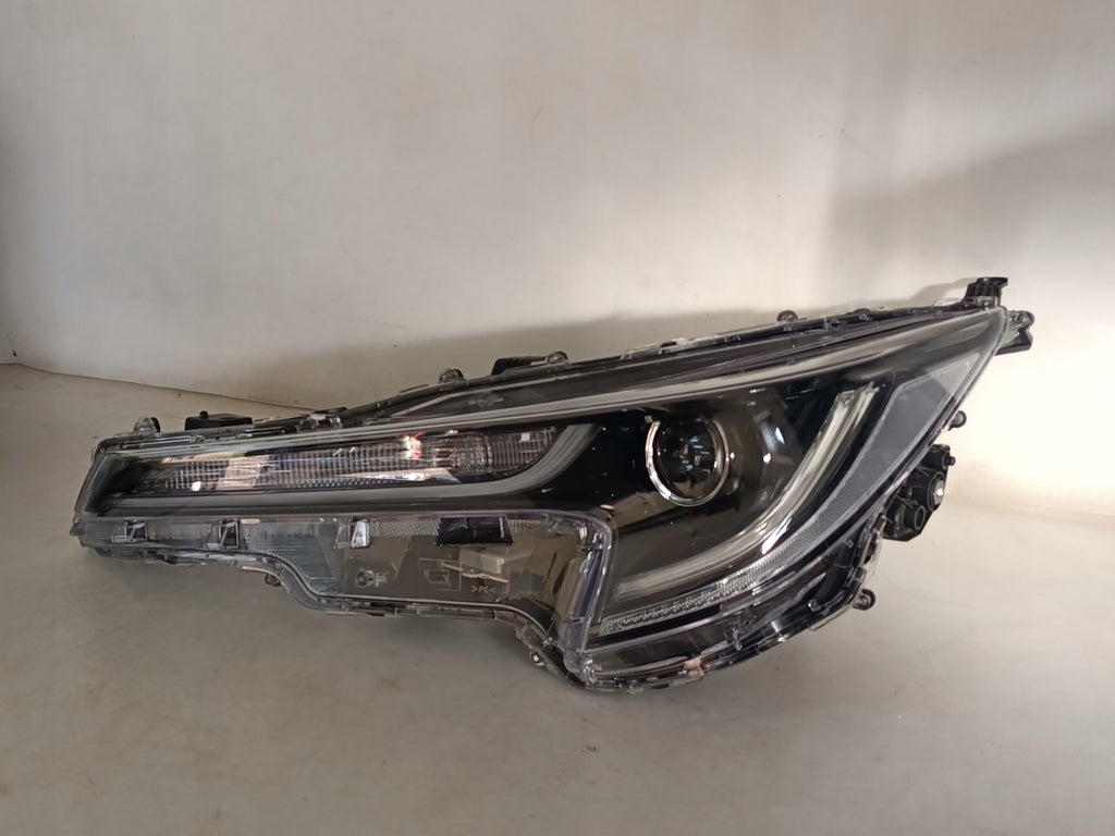 Frontscheinwerfer Toyota Corolla 81150-02S70 LED Links Scheinwerfer Headlight SCH9358933896xx