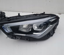 Laden Sie das Bild in den Galerie-Viewer, Frontscheinwerfer Mercedes-Benz Cla A1189068300 LED Rechts oder Links SCH2333943393ea