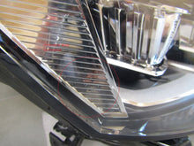 Laden Sie das Bild in den Galerie-Viewer, Frontscheinwerfer VW Troc T-Roc 2GA941036D LED Rechts Scheinwerfer Headlight