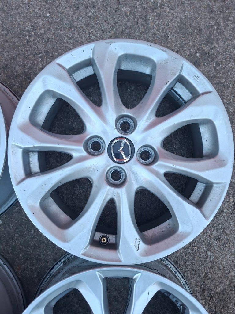 4x Alufelge 15 Zoll 5.5" 4x100 40ET Glanz Silber 9965465550 Mazda 2 Dj Rim Wheel FEL3246505802tt