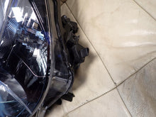 Load image into Gallery viewer, Frontscheinwerfer Mazda III Links Scheinwerfer Headlight SCH3090946642vv