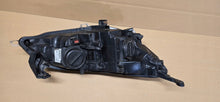 Load image into Gallery viewer, Frontscheinwerfer Opel Astra 13371595 Links Scheinwerfer Headlight SCH2379740185eu