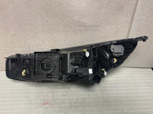 Laden Sie das Bild in den Galerie-Viewer, Frontscheinwerfer Ford Focus NX7B-13E014-CF LED Rechts Scheinwerfer Headlight SCH7365433482wu
