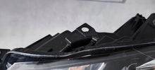Laden Sie das Bild in den Galerie-Viewer, Frontscheinwerfer VW Golf VI 5K1941751C Xenon Links Scheinwerfer Headlight SCH7599890328wf