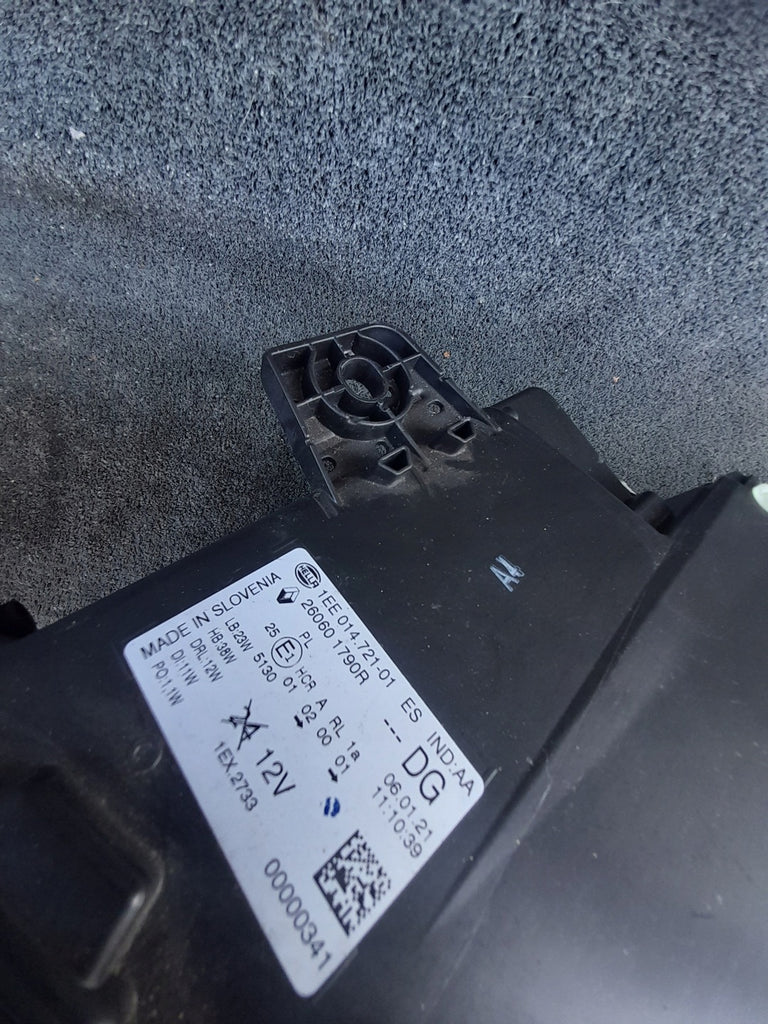 Frontscheinwerfer Renault Trafic 260102899R Full LED Rechts oder Links SCH5072276131ob