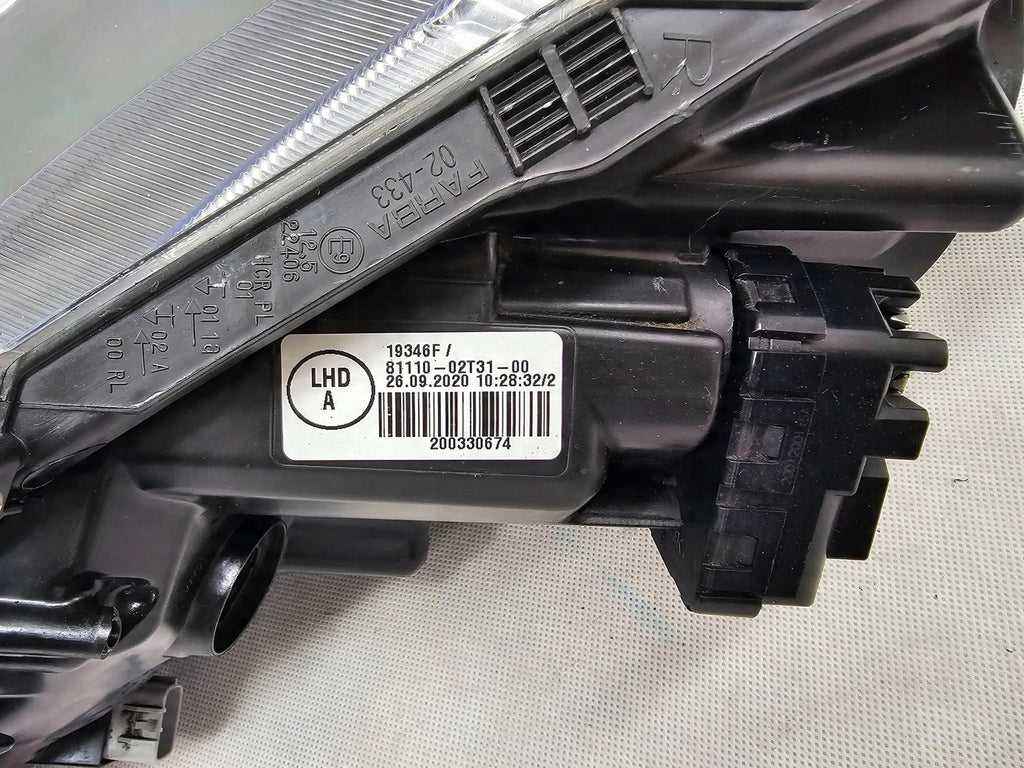 Frontscheinwerfer Toyota Corolla 81110-2T31-00 Rechts Scheinwerfer Headlight