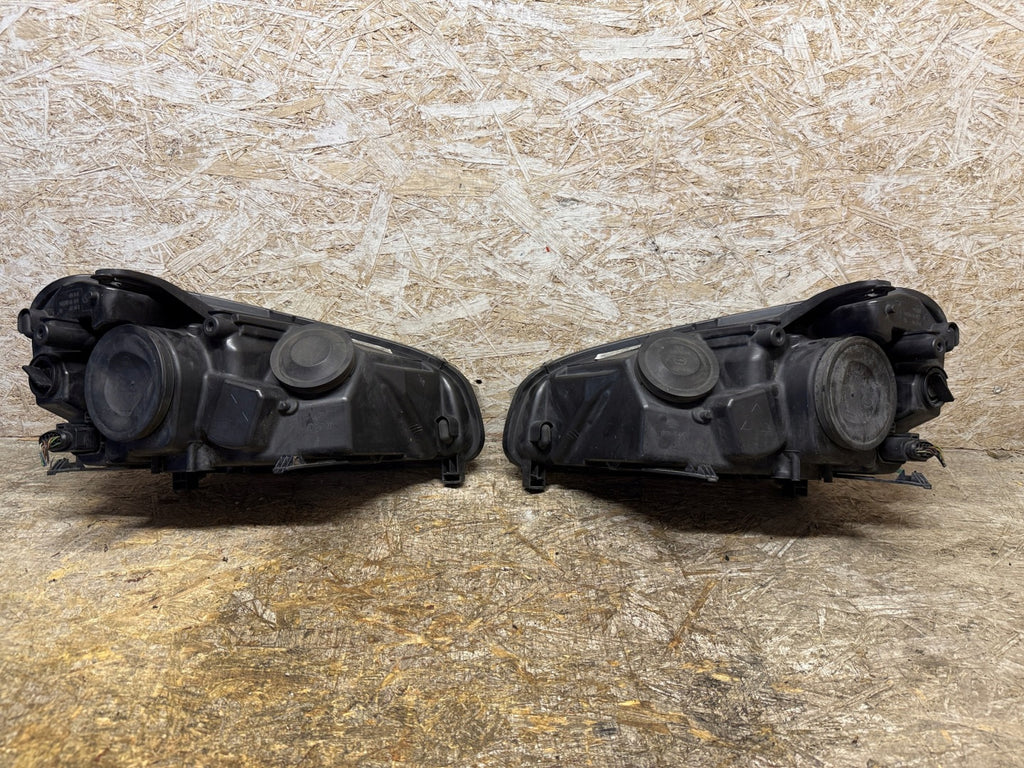 Frontscheinwerfer Ford C Max C-Max 7M51-13W029AA 7M51-13W030AA Ein Satz SCH2660531541sy