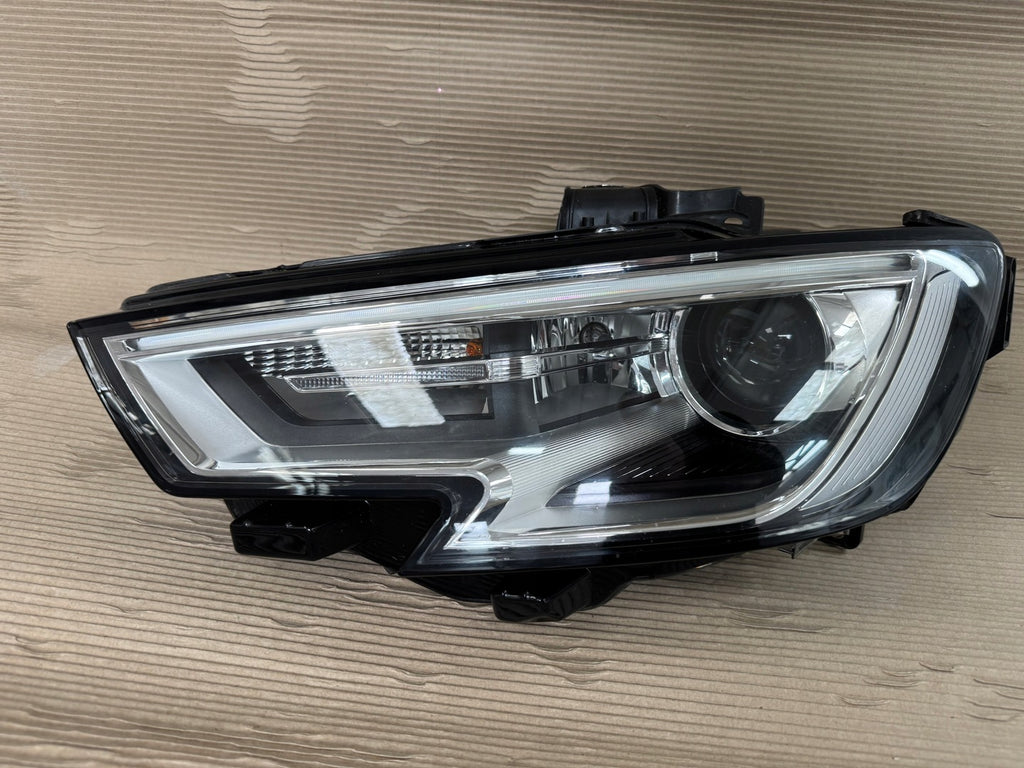 Frontscheinwerfer Audi A3 8V0941005E Xenon Links Scheinwerfer Headlight