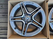 Load image into Gallery viewer, 4x Alufelge 19 Zoll 7.5" 5x112 53ET Glanz A2474011500 Mercedes-Benz Glb Gla Amg FEL4125437344hq