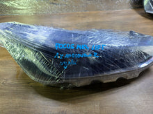 Laden Sie das Bild in den Galerie-Viewer, Frontscheinwerfer Ford Focus NX7B-13E014-CD Rechts Scheinwerfer Headlight SCH6042404554jo