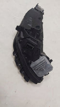 Laden Sie das Bild in den Galerie-Viewer, Frontscheinwerfer Tesla Model 3 1077375-50-B Links Scheinwerfer Headlight