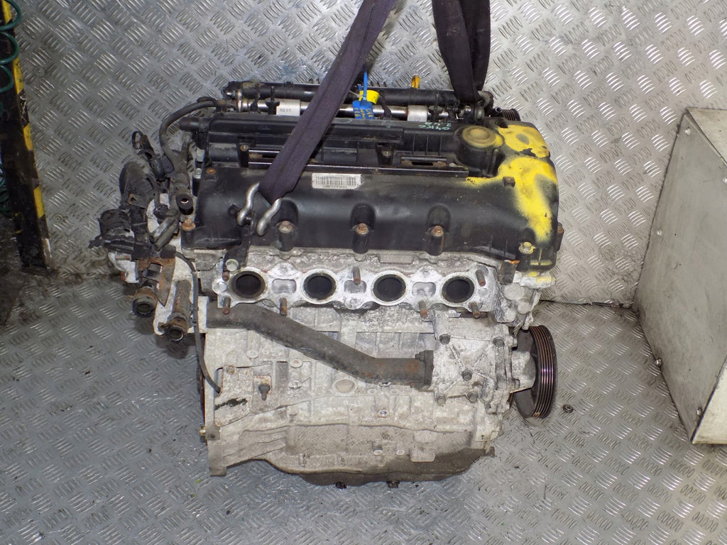 Motor Hyundai Sonata V G4KC 2.4 162PS 178TKm Benzin Engine Unkomplett