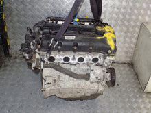 Laden Sie das Bild in den Galerie-Viewer, Motor Hyundai Sonata V G4KC 2.4 162PS 178TKm Benzin Engine Unkomplett