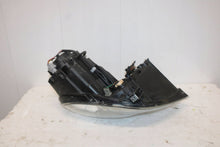 Laden Sie das Bild in den Galerie-Viewer, Frontscheinwerfer Peugeot Ion VFF2962 Links Scheinwerfer Headlight SCH9921115643yv