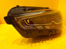 Laden Sie das Bild in den Galerie-Viewer, Frontscheinwerfer Mercedes-Benz Cla A1189061301 LED Links Scheinwerfer Headlight SCH4154639773kr