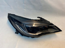 Laden Sie das Bild in den Galerie-Viewer, Frontscheinwerfer Opel Astra K 39081893 LED Rechts Scheinwerfer Headlight