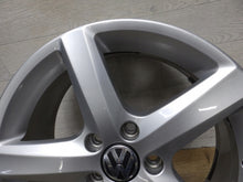 Laden Sie das Bild in den Galerie-Viewer, 4x Alufelge 17 Zoll 6.5" 5x112 39ET Silber 1K8071497A VW Scirocco Golf Rim Wheel FEL6997265717xa