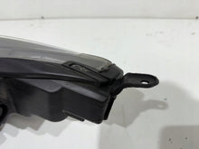 Laden Sie das Bild in den Galerie-Viewer, Frontscheinwerfer Toyota IV Yaris K0-8EU Rechts Scheinwerfer Headlight SCH4060322066bx