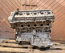 Laden Sie das Bild in den Galerie-Viewer, Motor Audi A6 C6 BXA 5.2 FSI 435PS 320kW Benzin Engine Unkomplett