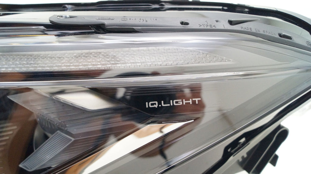 Frontscheinwerfer VW Passat 3J1941035 LED Ein Stück (Rechts oder Links) SCH5171939547bm