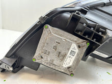 Laden Sie das Bild in den Galerie-Viewer, Frontscheinwerfer Opel Zafira C LE10A6240 Rechts Scheinwerfer Headlight SCH7149039251zs