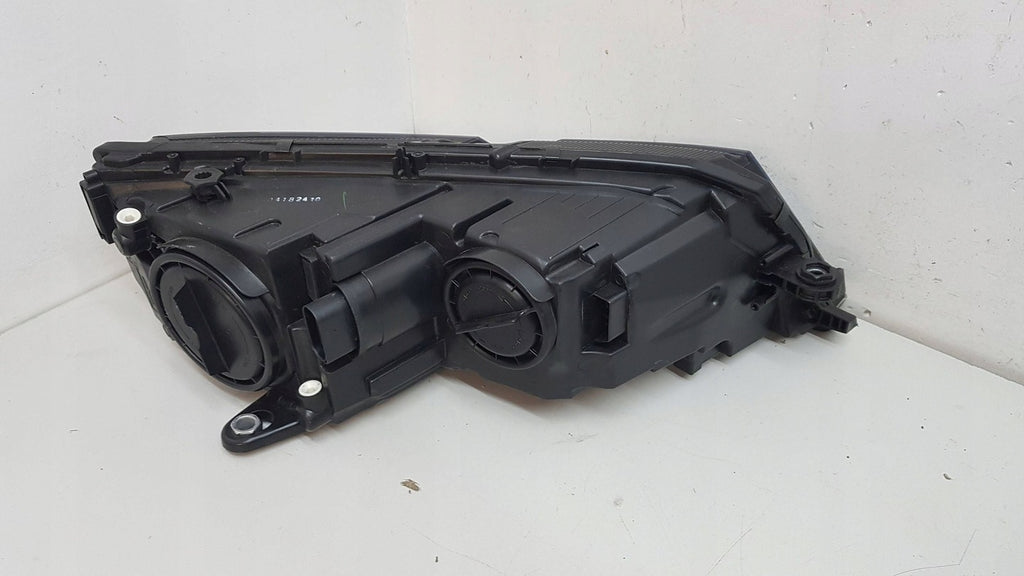 Frontscheinwerfer Skoda III 59-8-ATS LED Ein Stück (Rechts oder Links) Headlight SCH4058398992xy