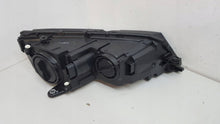Laden Sie das Bild in den Galerie-Viewer, Frontscheinwerfer Skoda III 59-8-ATS LED Ein Stück (Rechts oder Links) Headlight SCH4058398992xy