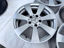 Laden Sie das Bild in den Galerie-Viewer, 4x Alufelge 16 Zoll 7.0" 5x112 43ET Silber Mercedes-Benz W204 Rim Wheel