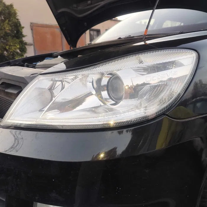 Frontscheinwerfer Skoda Octavia II 1Z1941015F Links Scheinwerfer Headlight SCH2115529299db