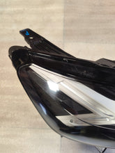 Laden Sie das Bild in den Galerie-Viewer, Frontscheinwerfer Dacia Sandero III 260107920 Rechts Scheinwerfer Headlight SCH3441782561sl
