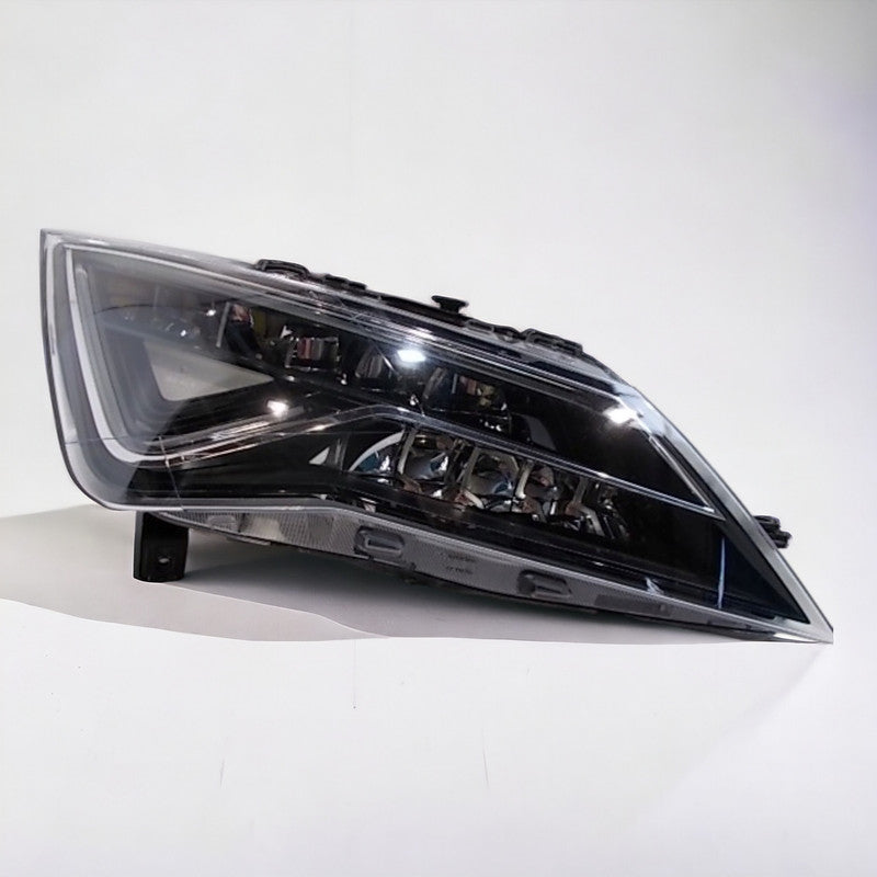 Frontscheinwerfer Seat Leon 5F1941008 LED Rechts Scheinwerfer Headlight