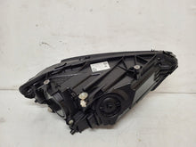 Laden Sie das Bild in den Galerie-Viewer, Frontscheinwerfer Mercedes-Benz W177 A1779062100 LED Links Headlight SCH1738573259uf