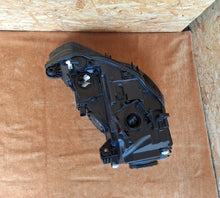 Load image into Gallery viewer, Frontscheinwerfer Audi A3 8V0941005AE 8V0941005 LED Links Scheinwerfer Headlight