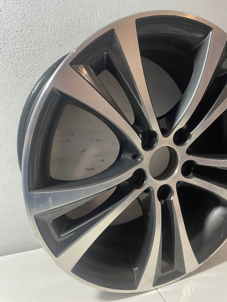 1x Alufelge 18 Zoll 7.5" 5x120 45ET Glanz Grau 6796210 BMW 1 F21 F20 Mg FEL3527181055mq