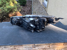 Laden Sie das Bild in den Galerie-Viewer, Frontscheinwerfer Toyota Yaris Cross Rechts Scheinwerfer Headlight SCH6523758750xh