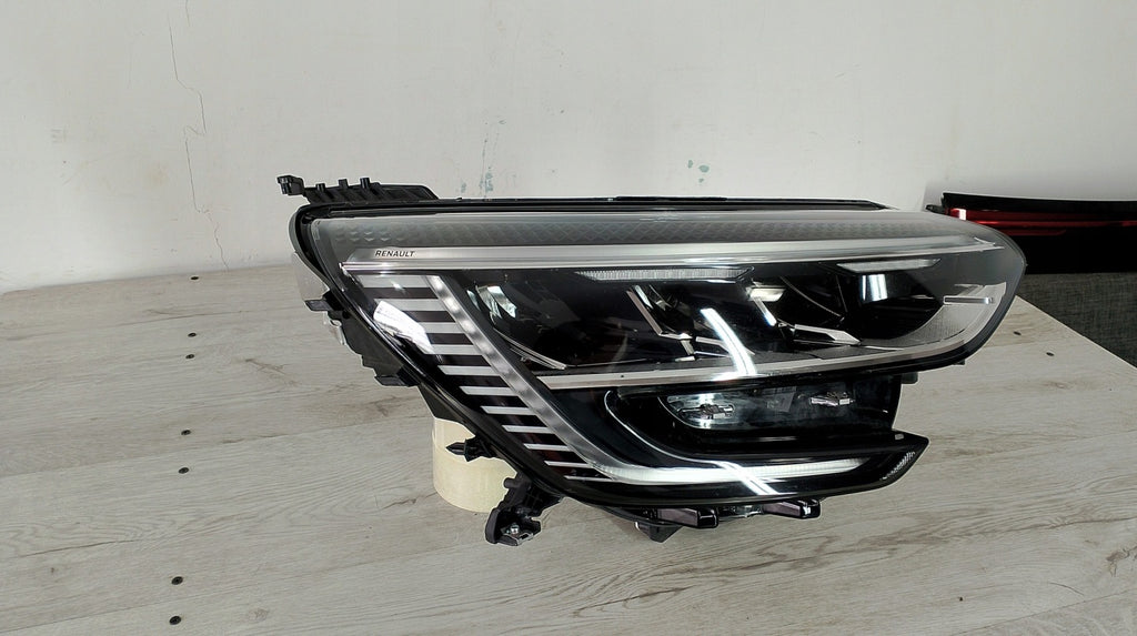 Frontscheinwerfer Renault Megane IV 260105675R LED Rechts Scheinwerfer Headlight SCH6053588419ag