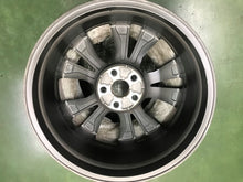 Load image into Gallery viewer, 1x Alufelge 18 Zoll 7.5" 5x114.3 45ET Glanz Graphit 100324-2 Lexus Rim Wheel FEL2845160249hn