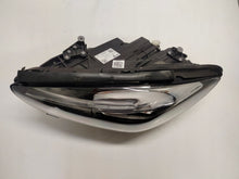 Laden Sie das Bild in den Galerie-Viewer, Frontscheinwerfer Mercedes-Benz W247 A2479060904 Full LED Links Headlight SCH2411342592ud