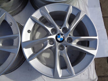 Laden Sie das Bild in den Galerie-Viewer, 4x Alufelge 16 Zoll 7.0" 5x112 47ET Glanz Silber 6855083 BMW F45 1 F40 F46 FEL5932792694ba