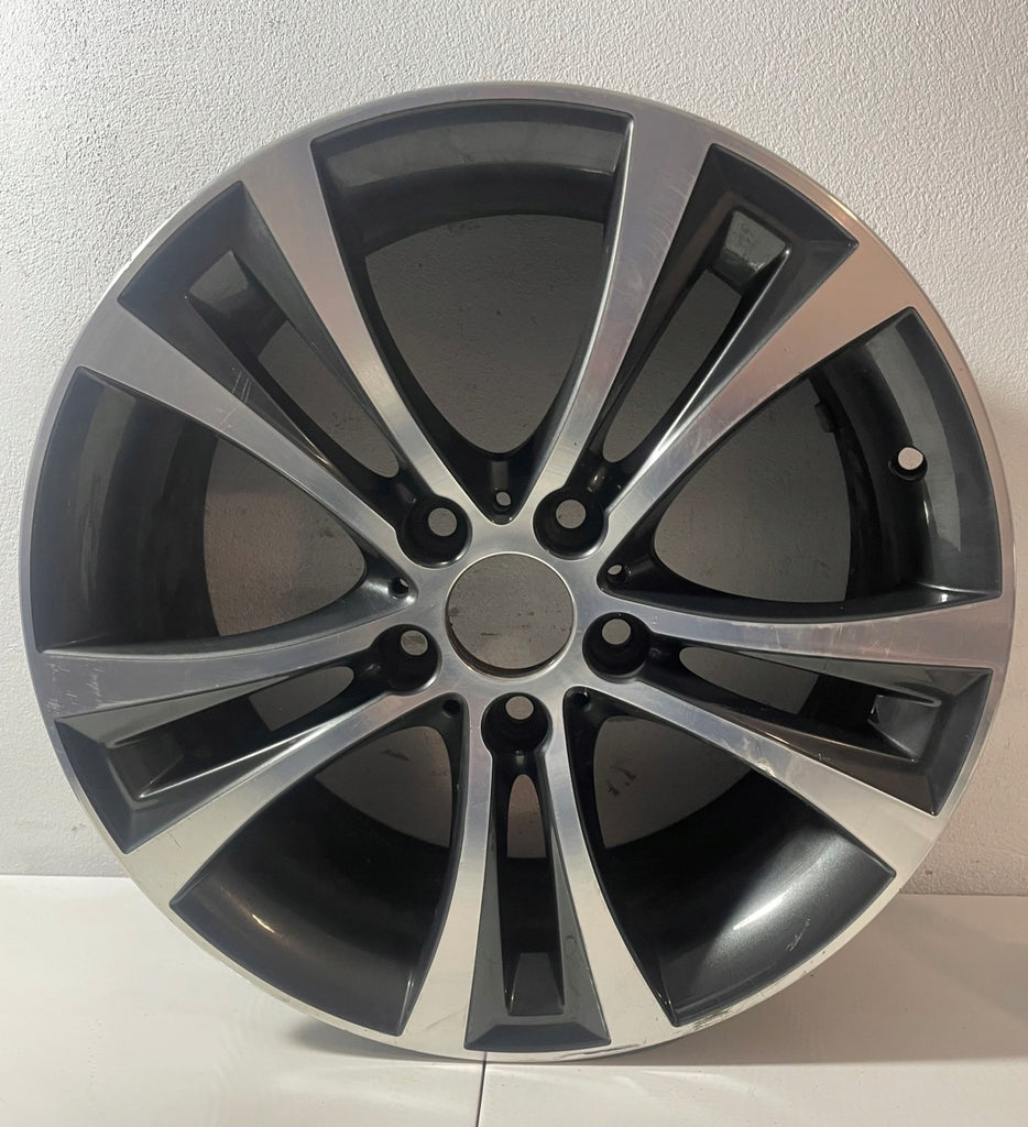 1x Alufelge 18 Zoll 7.5" 5x120 45ET Glanz Grau 6796210 BMW 1 F21 F20 Mg FEL3527181055mq