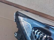 Load image into Gallery viewer, Frontscheinwerfer VW Passat B8 3G1941082P Full LED Rechts Scheinwerfer Headlight SCH7327734507vq