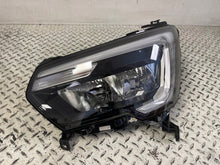Laden Sie das Bild in den Galerie-Viewer, Frontscheinwerfer Renault Master III 260607867R LED Links Scheinwerfer Headlight SCH9394589650et
