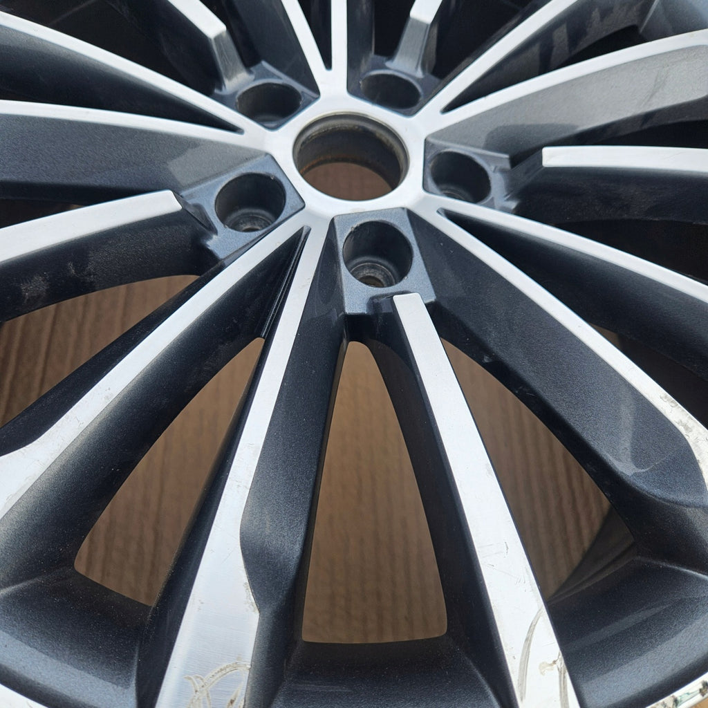 1x Alufelge 19 Zoll 8.0" 5x112 44ET 3V0601025AK- Skoda Superb I Rim Wheel FEL6927711945rh