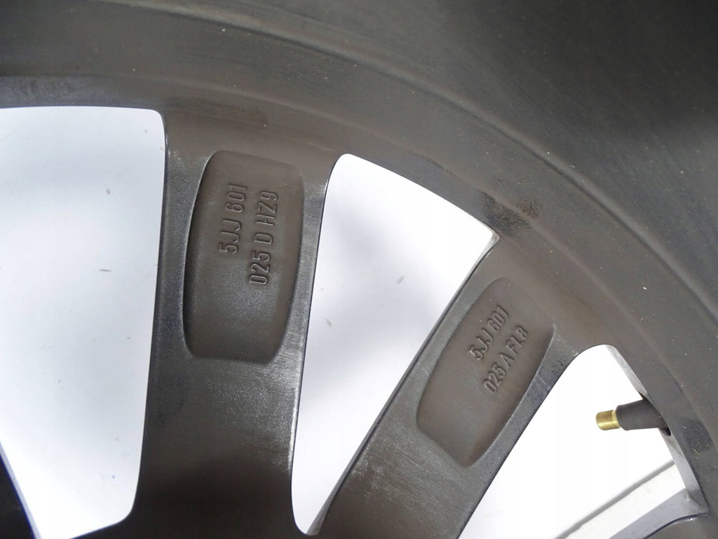 1x Alufelge 17 Zoll 7.0" 5x100 46ET 5JJ601025B Skoda Rapid Rim Wheel FEL6111539126pj