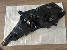 Laden Sie das Bild in den Galerie-Viewer, Frontscheinwerfer Honda Hr-V 33100T7AG51 Full LED Rechts Scheinwerfer Headlight